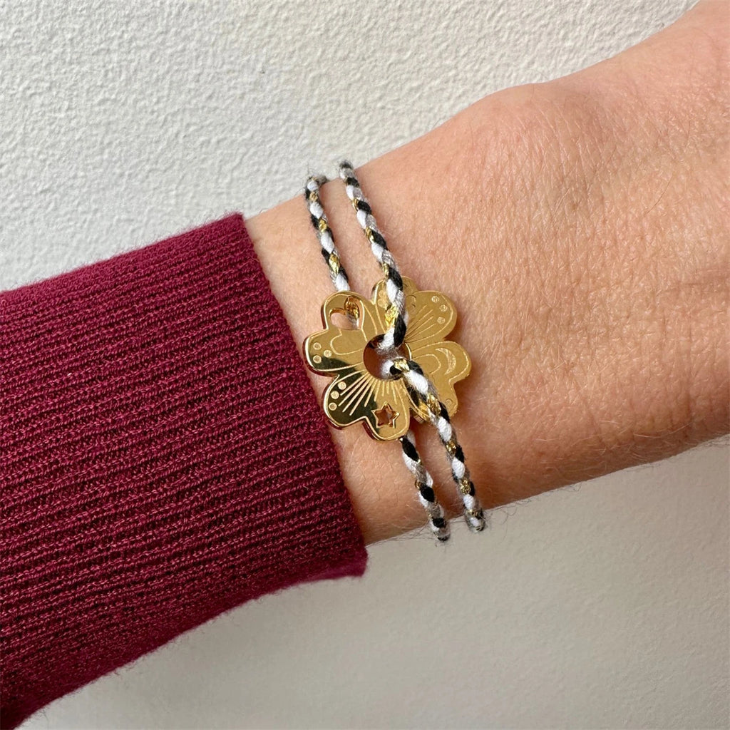 Bracelet Élégant à Charms Lune, Cœur & Trèfle
