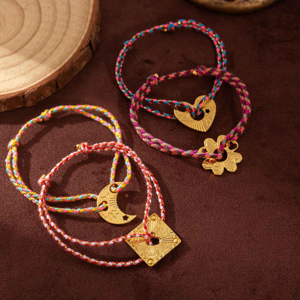 Bracelet Élégant à Charms Lune, Cœur & Trèfle