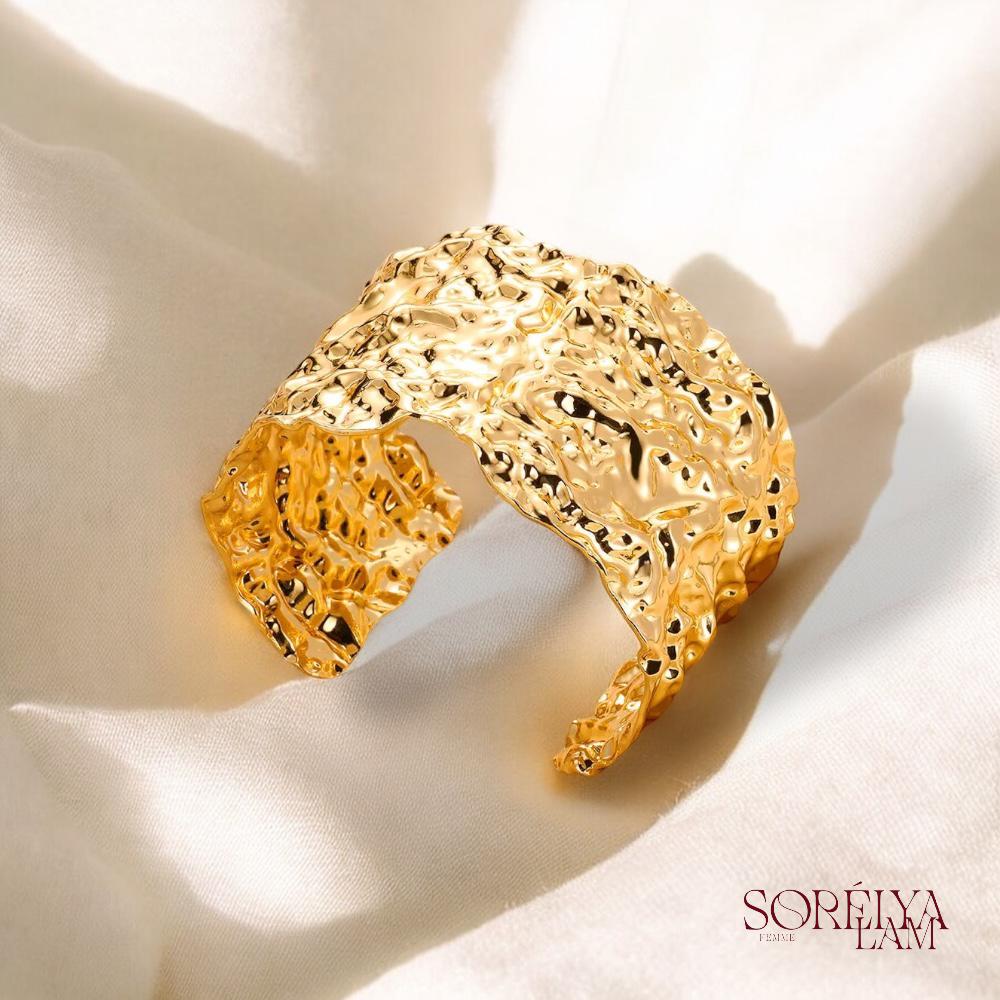 Bracelet manchette Femme Doré en Acier inoxydable - Bijou Tendance & Résistant